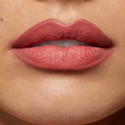 Hottie -Colour Pop Shop 20230106 HOTTIE 0517